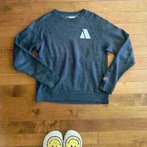 Cabin Brewing | Womens dark grey crewneck sweater  size medium